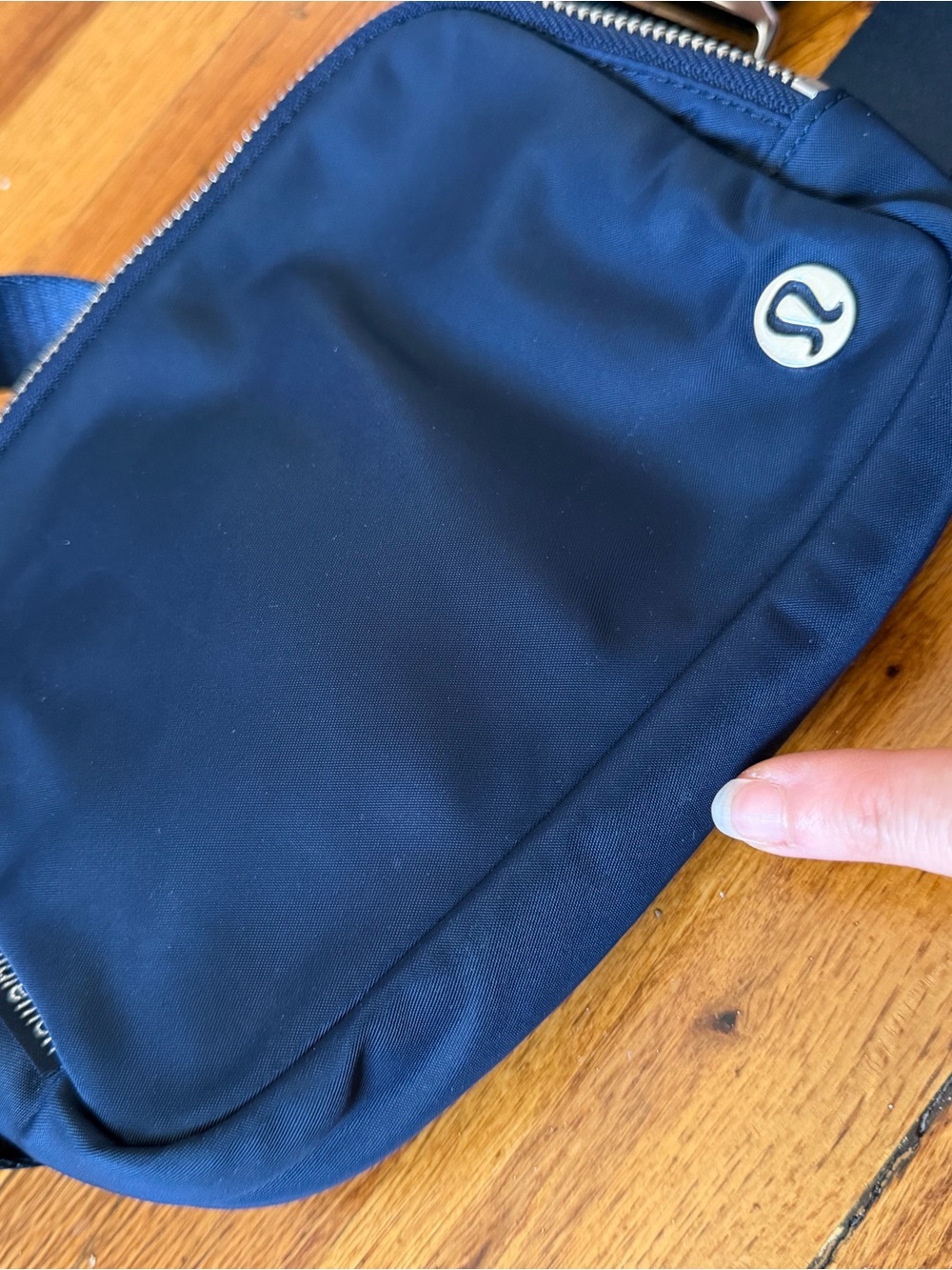 lululemon athletica Everywhere Belt Bag - Picture 10 of 12